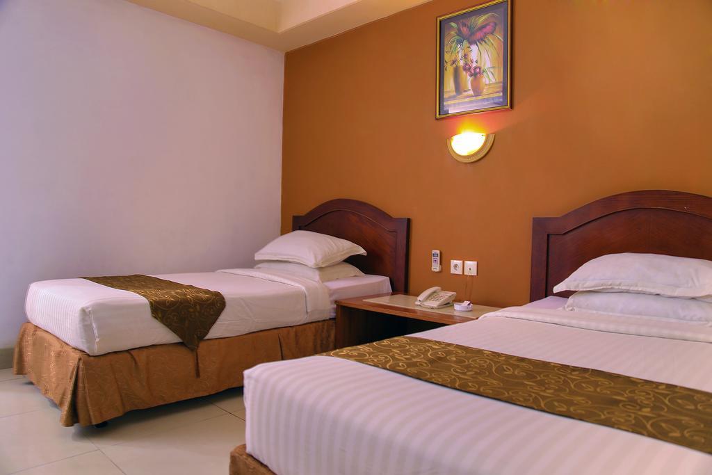 Grand Hotel Jambi Eksteriør bilde