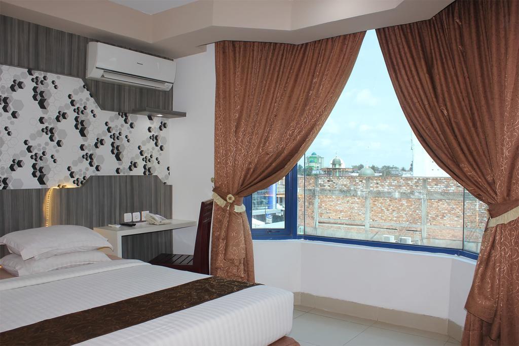 Grand Hotel Jambi Eksteriør bilde